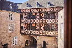 CHATEAU DE VEVES
