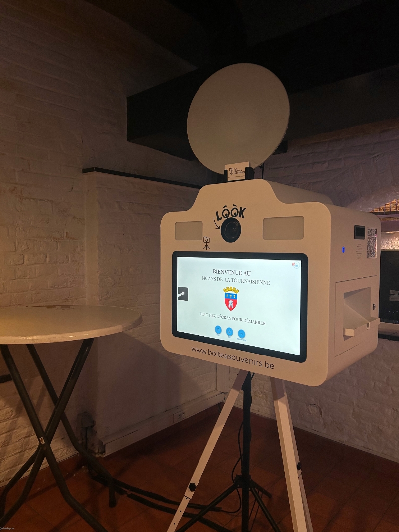 LA BOITE À SOUVENIRS